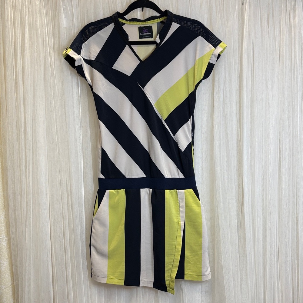 ❤️‍🔥3/$20 Stylish Navy and Yellow Striped Mini Dress